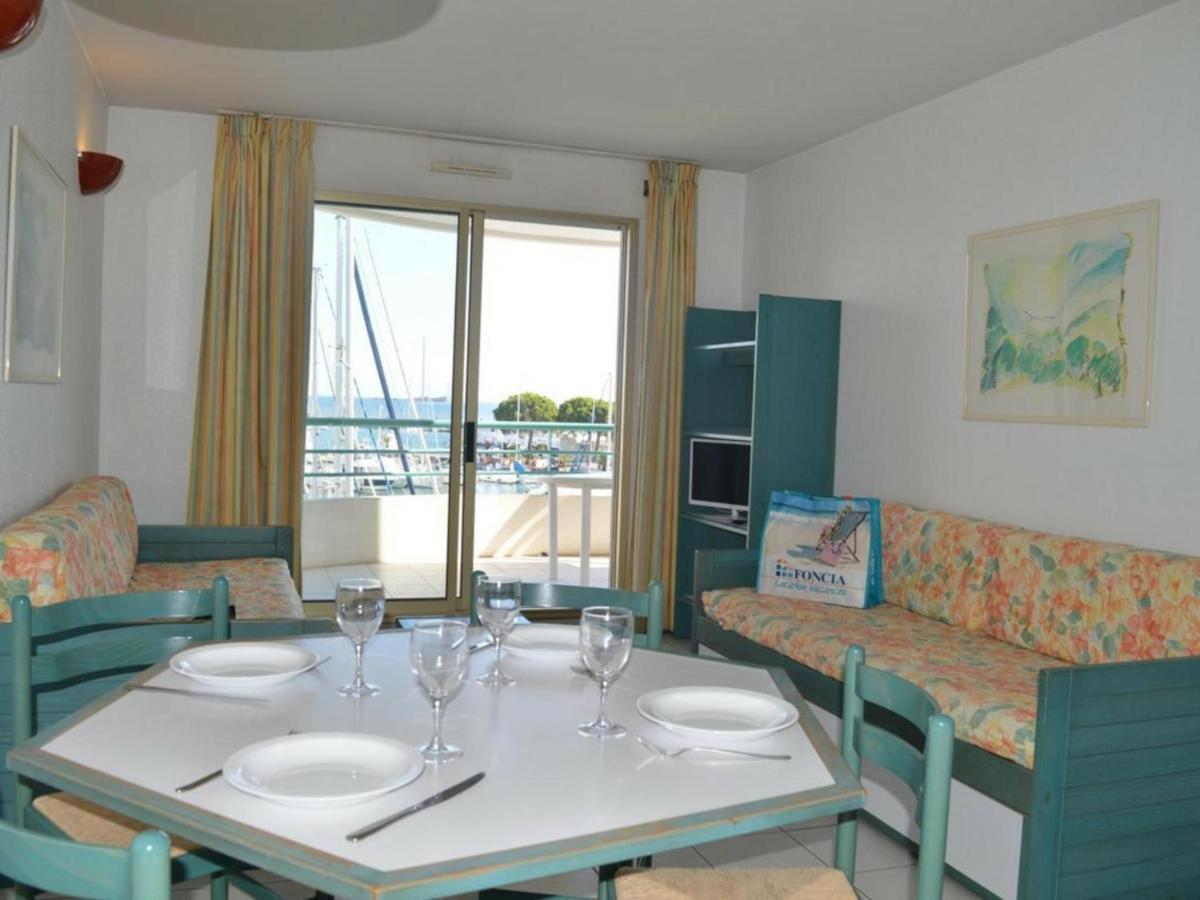 Frejus: Appt 2P, 5 Pers, Piscine, Plage A 150M, Parking, Animaux Ok - Fr-1-226A-357 מראה חיצוני תמונה