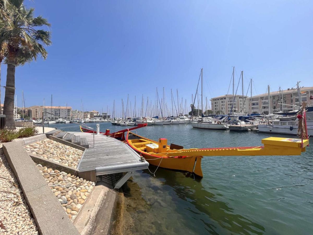 Frejus: Appt 2P, 5 Pers, Piscine, Plage A 150M, Parking, Animaux Ok - Fr-1-226A-357 מראה חיצוני תמונה